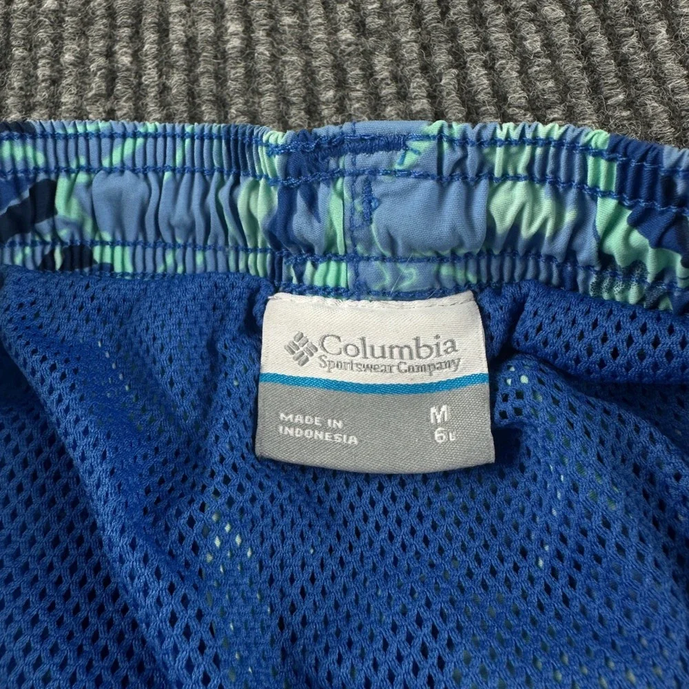 Columbia PFG Men M Blue Green Tropical Monstera Leaf Print Fishing Shorts XM4839